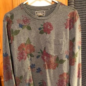 Modern Amusement flower print crew tee